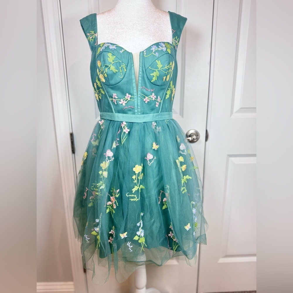 Green Embroidered Tulle Corset Mini Dress 12 Fairycore Prom Homecoming Formal